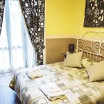 Le 4 Stagioni Centro 5* Neapol