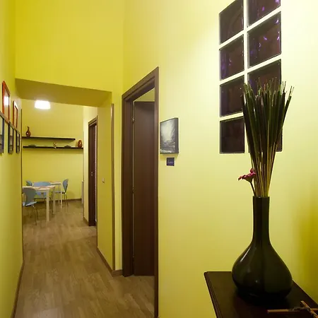 Le 4 Stagioni Centro Guest house Naples