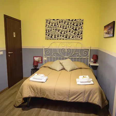 Le 4 Stagioni Centro Guest house
