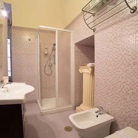 Le 4 Stagioni Centro 5* Napoli