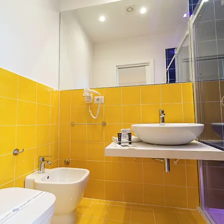 Le 4 Stagioni Centro Guest house