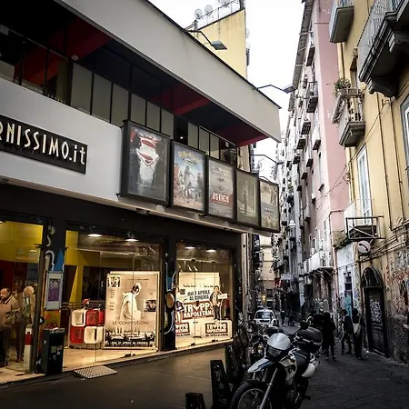 Le 4 Stagioni Centro Pensión