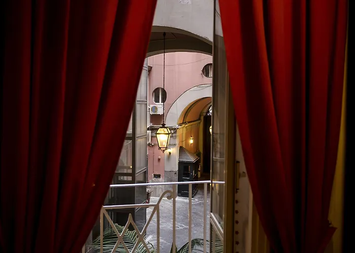 Le 4 Stagioni Centro 5* Napoli