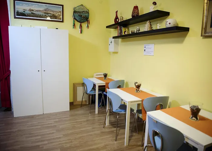 Le 4 Stagioni Centro 5* Napoli