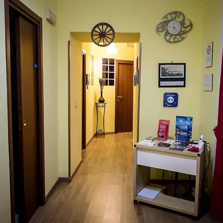 Le 4 Stagioni Centro Гостевой дом